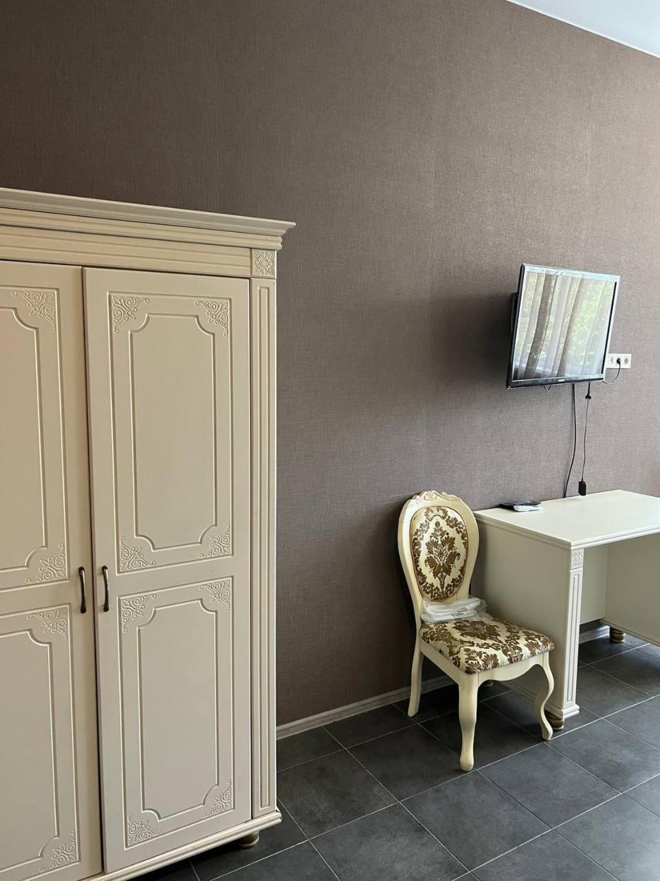 Borovik Hotel Novosilki Ngoại thất bức ảnh