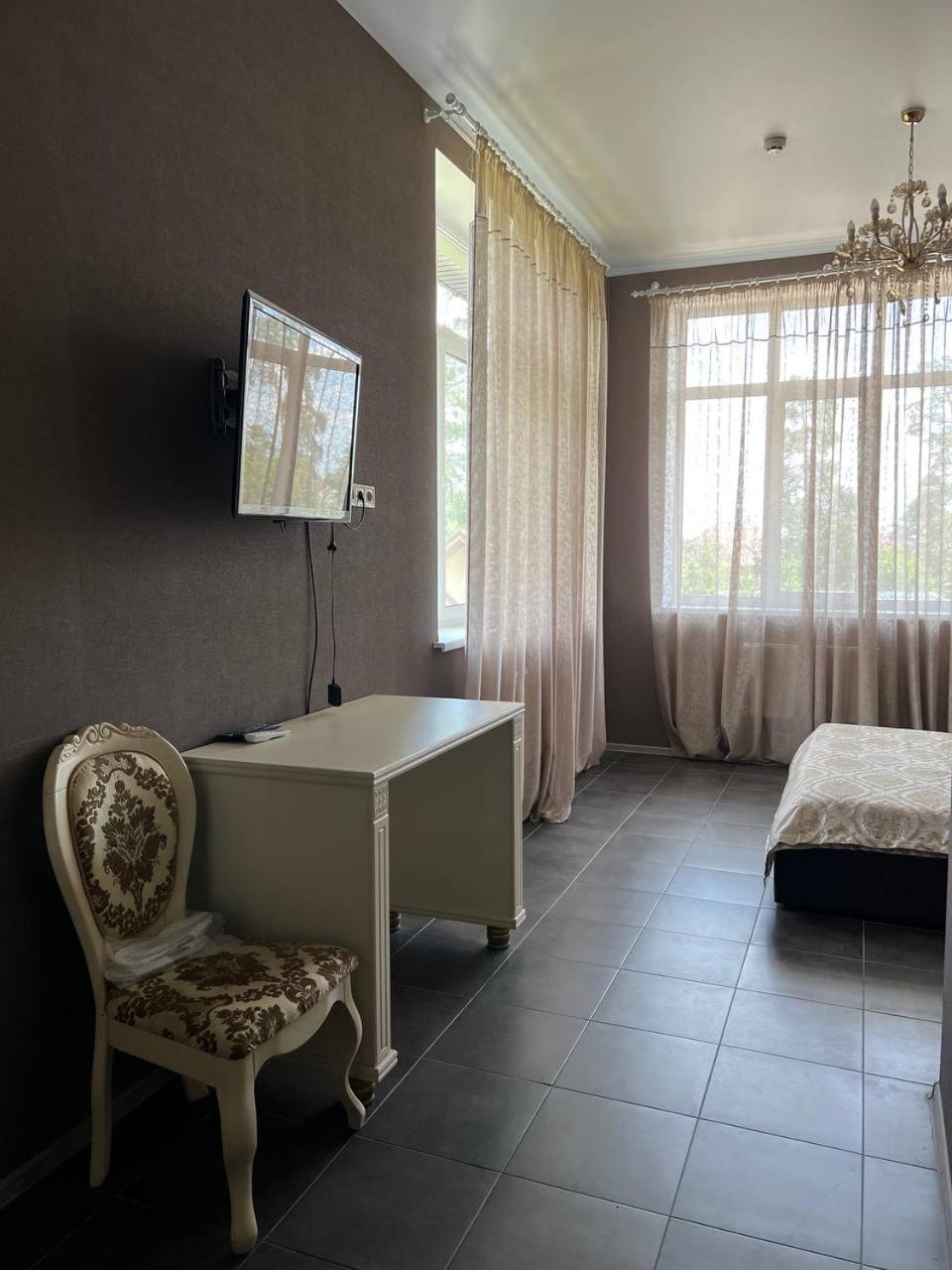 Borovik Hotel Novosilki Ngoại thất bức ảnh