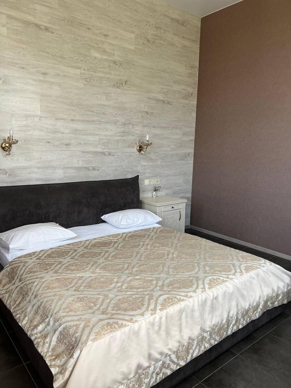Borovik Hotel Novosilki Ngoại thất bức ảnh